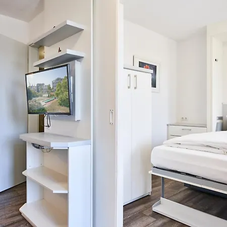 アパート 368, Seepark